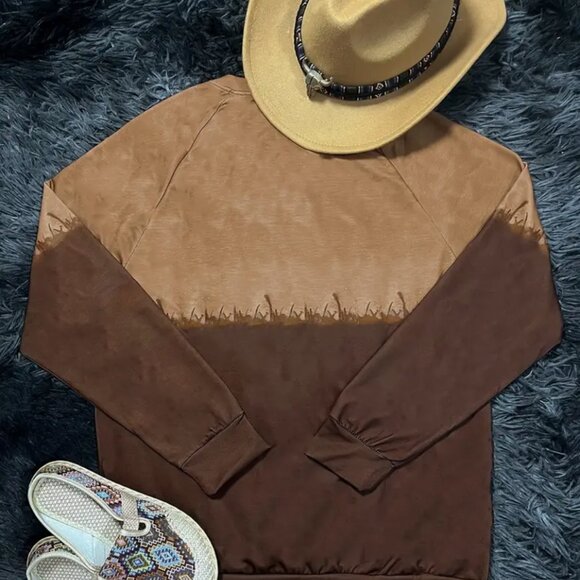 Large - Cowboy Print Color Block Shirt, Casual Crew Neck, Long Sleeve - Picture 2 of 3